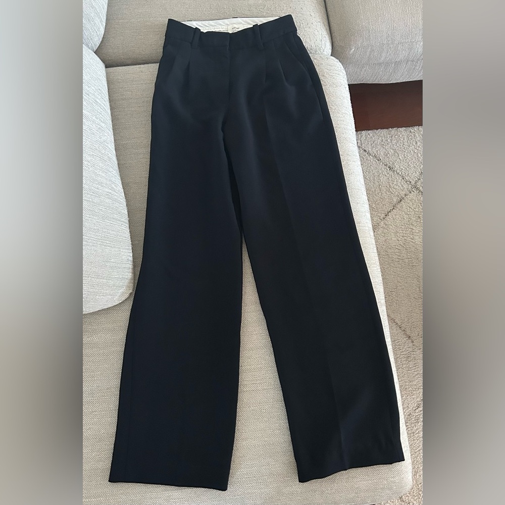 Aritzia Effortless Pants
